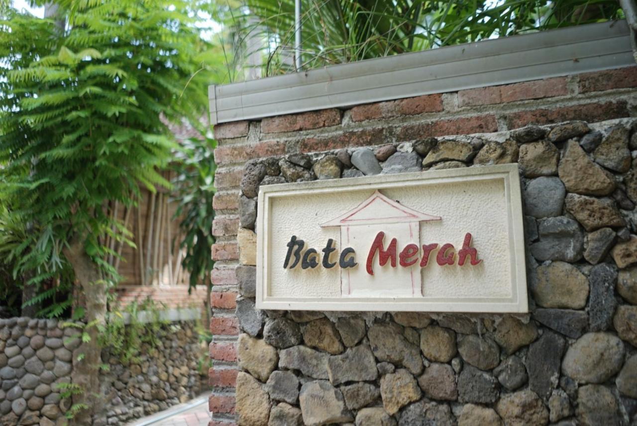 Bata Merah Homestay Banyuwangi  Extérieur photo