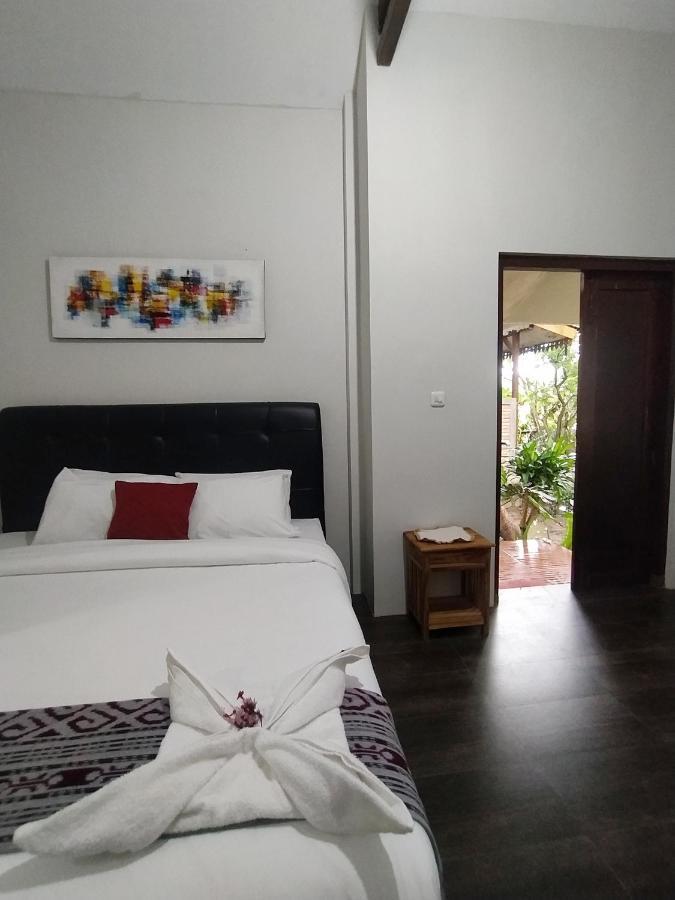 Bata Merah Homestay Banyuwangi  Extérieur photo