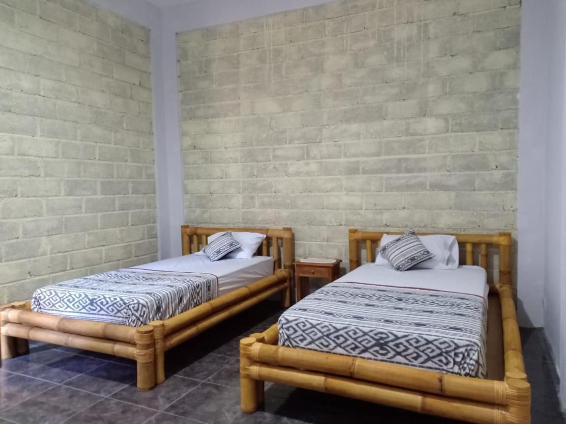 Bata Merah Homestay Banyuwangi  Chambre photo